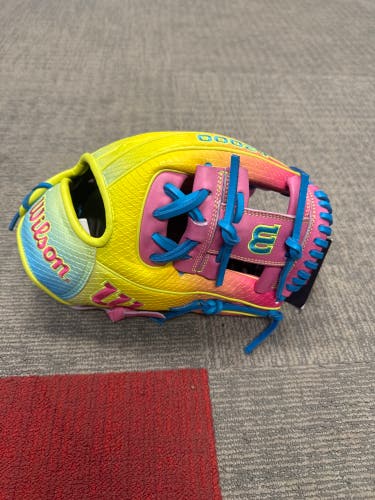 Wilson A2000 RH Infield Baseball Glove 11.5" (New)