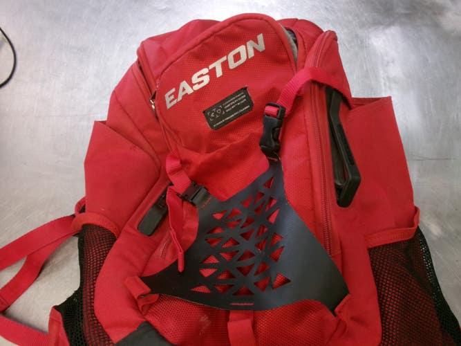 Used Easton WALKOFF BB/SB Player Backpack Red 11868-S000072164