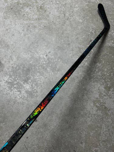 87 Flex P28 Senior Bauer TWITCH Left Hand Hockey Stick Pro Stock (Used)