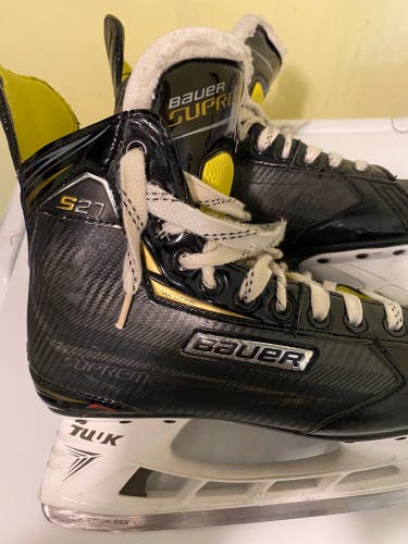 2018 Bauer Supreme S27 Hockey Skates Regular Width 8.5 (Used)