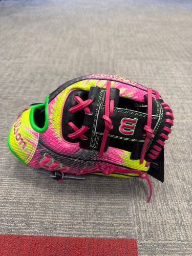 Wilson A2000 RH Infield Baseball Glove 11.5" (New)