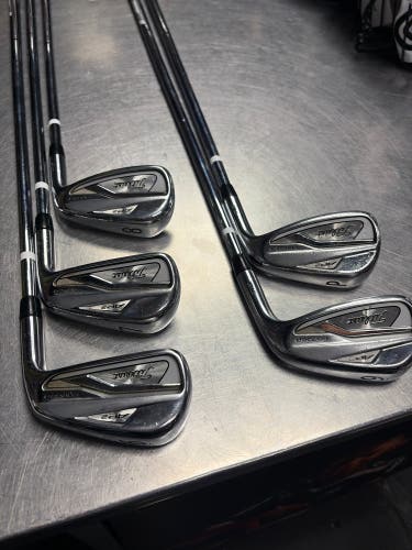 Men's 2018 Titleist 718 AP2 Right Handed Iron Set Stiff Flex (Used)