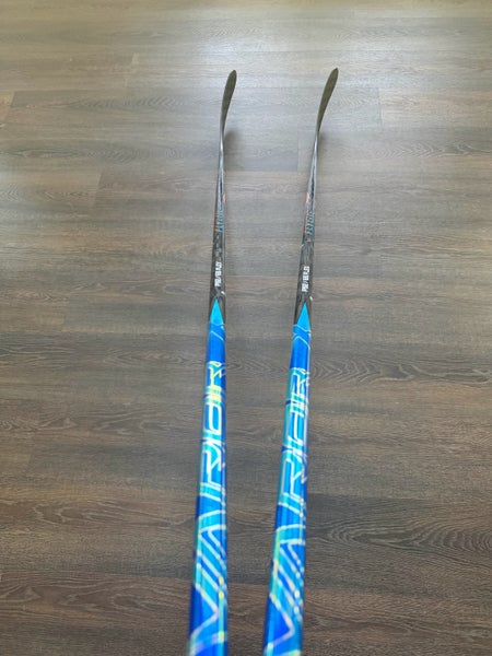 Intermediate Bauer Vapor Flylite Left Hand Hockey Stick P92 65 Flex (New) - Blue/Orange