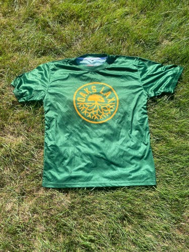 Green Large Men's Oaks lacrosse  Shirt (New)