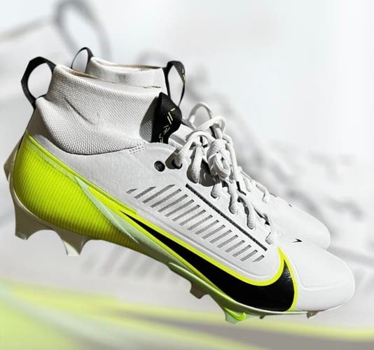 Men's Size M 7.0 (W 8.0) Nike Vapor edge pro 360 (New)
