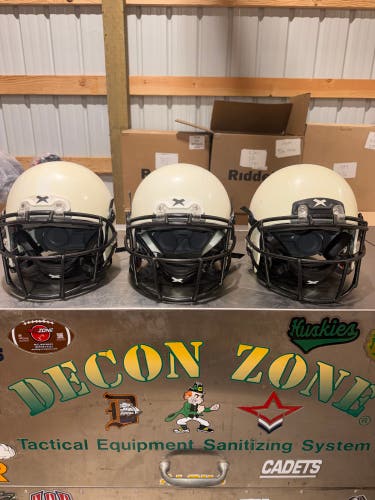3 USED XENITH X2E+ YOUTH FOOTBALL HELMETS - MEDIUM - WHITE