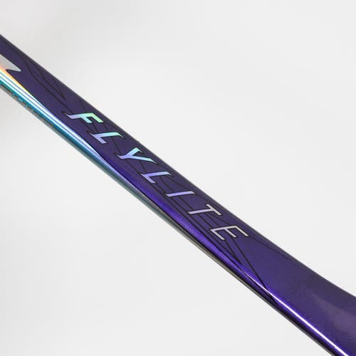 Senior Bauer Vapor Flylite Left Hand Hockey Stick P28 77 Flex (New)