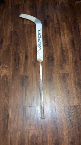 Senior Bauer Full Right Goalie Stick 26" Paddle (Used)