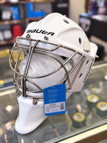 Senior Medium 2024 Bauer 960 Goalie Mask (New)