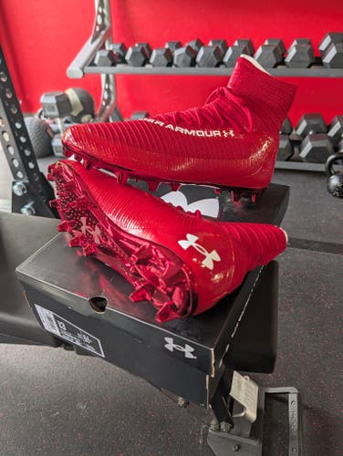 M 11.5 (W 12.5) Under Armour Highlight MC 2.0 - Red (New)