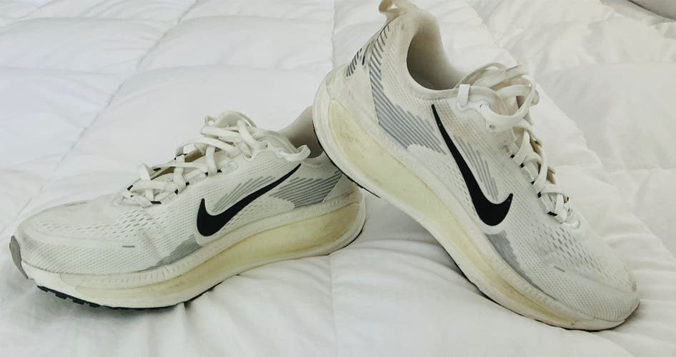 White Women's Size M 9.0 (W 10.0) Adult Nike Vomero 14 Shoes (Used)
