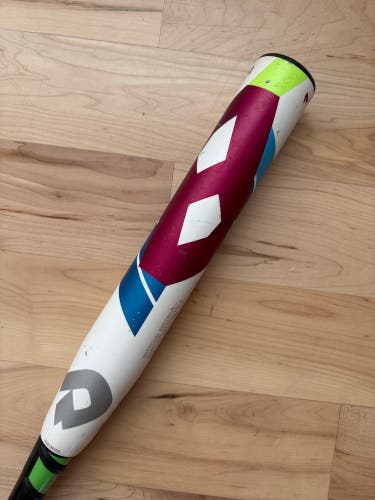 2016 DeMarini CF8 28/17 (-11) Fastpitch Softball Bat