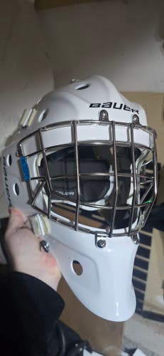 Senior Large Bauer 940 Goalie Mask (New)