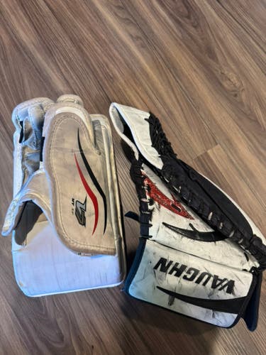 Vaughn Velocity V7 Regular (Used) - Glove Left, Blocker Right