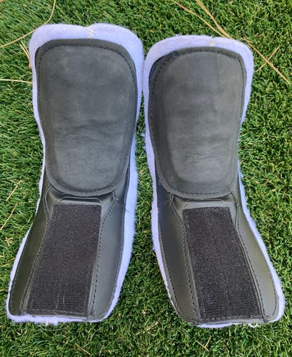 True VH Pro Stock White Met-Guard Felt Replacement Tongues *Read Full Description*