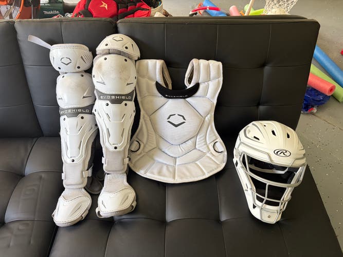 White EvoShield Catcher's Set (Used)