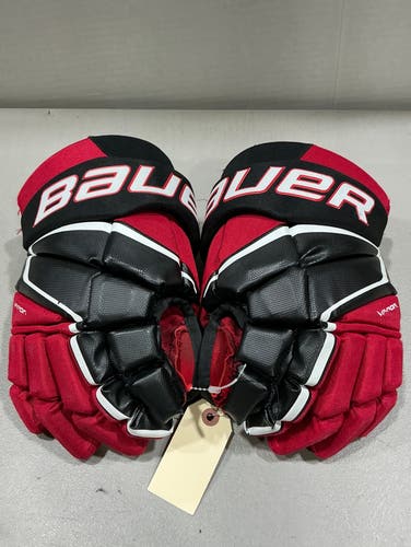 Red Bauer Vapor 3X Gloves 13" (Used)