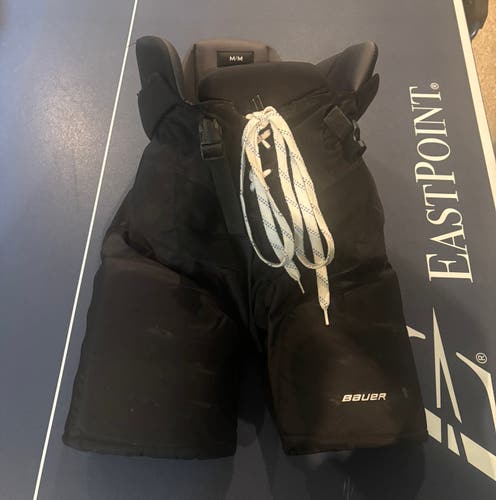 Men's Senior Medium Bauer Nexus Pro Hockey Pants Black (Like new )
