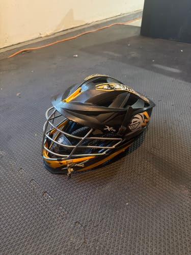 Foothill lacrosse helmet