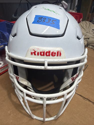 USED RIDDELL FLEX ADULT HELMET - LARGE - WHITE METALLIC