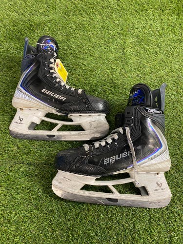 Bauer Vapor FLYLITE (2025 Model) - Senior