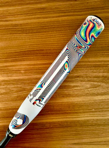 DeMarini Prism 30/19 (-11) Fastpitch Softball Bat