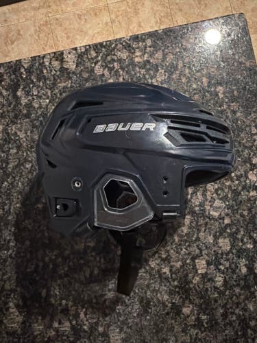 Large Bauer Re-Akt 155 Helmet (Used)
