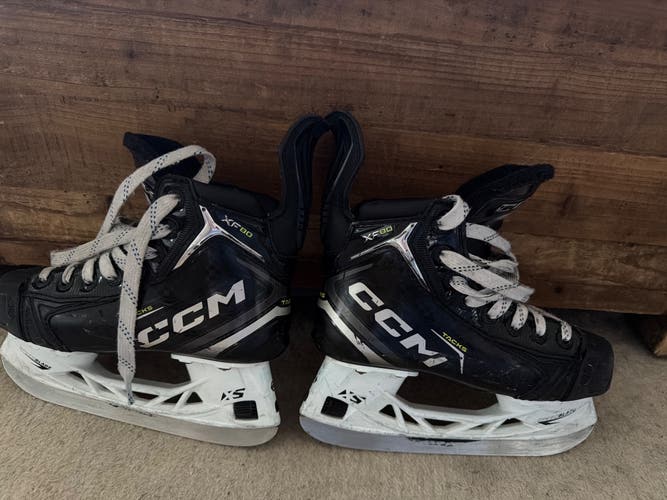 CCM Tacks XF 80 Hockey Skates Regular Width Size 1.5 (Used)
