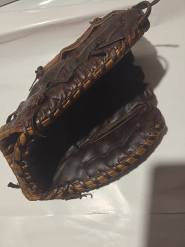 Nokona BM76 vintage RH Baseball Glove 12" (Used)