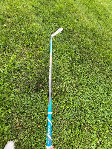 Intermediate Bauer Nexus Sync Right Handed Hockey Stick P92 55 Flex (Used)