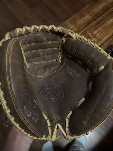 Rawlings Premium Series RH Catcher's Baseball Glove 32.5" (Used)