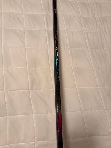 Junior Bauer Nexus Tracer Left Hand Hockey Stick P92 50 Flex (Used)