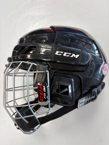 Used CCM FL3DS YOUTH Helmet Cage Combo Black XS 11860-C000316276