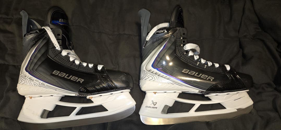 Bauer Vapor Flylite Hockey Skates Size 9.5 Fit 1