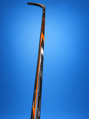 Senior Bauer Supreme Fuse Right Handed Hockey Stick P28 70 Flex (New)
