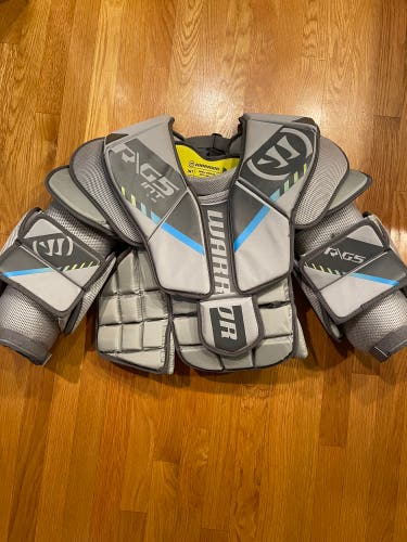 Small / Medium Warrior Ritual G5 Goalie Chest Protector (Used)