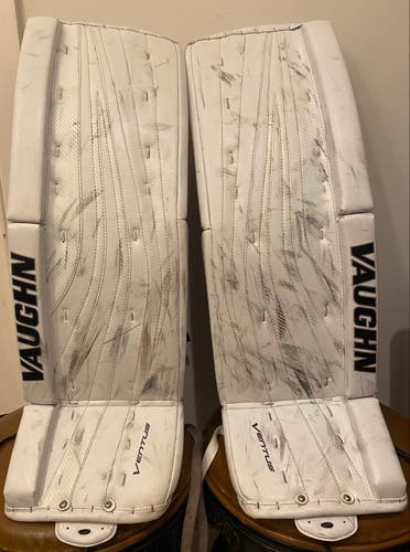 Vaughn Ventus SLR Pro Goalie Leg Pads 34+2" Senior White with Reactive Rotation Control