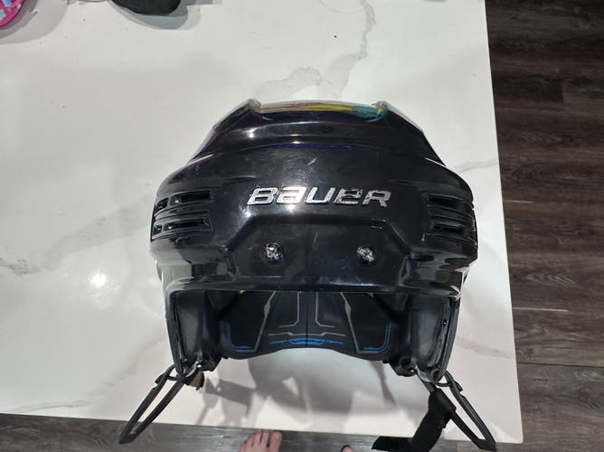 Large Bauer Re-Akt 200 Helmet (Used)