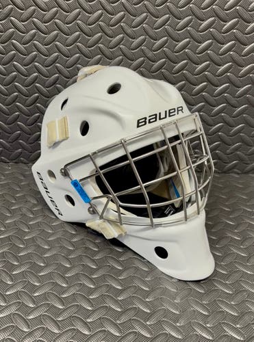 S25 Bauer Profile 940 Junior Certified Goalie Mask (Used)