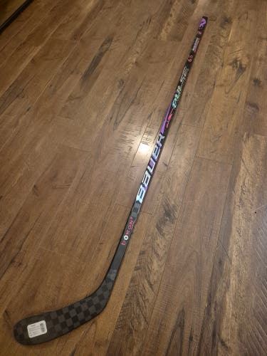 Senior Bauer Pulse Left Hand Hockey Stick P28 70 Flex (New)