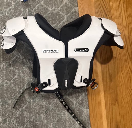 Medium Adult Battle Defender Shoulder Pads (Used)