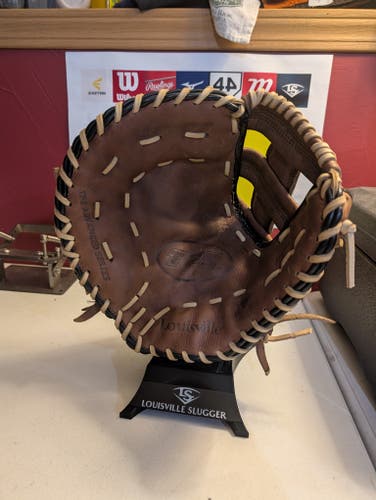 First Base LH Louisville Slugger TPS Baseball Glove 12.5" (Used)