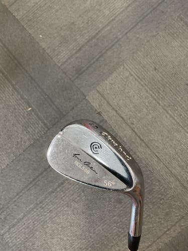 Used Cleveland TOUR ACTION REG. 588 Golf Wedge Mens RH Sand Wedge 11614-S000244578