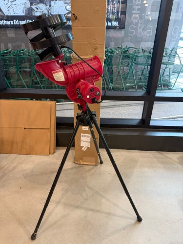 Heater Pitching Pitching Machine