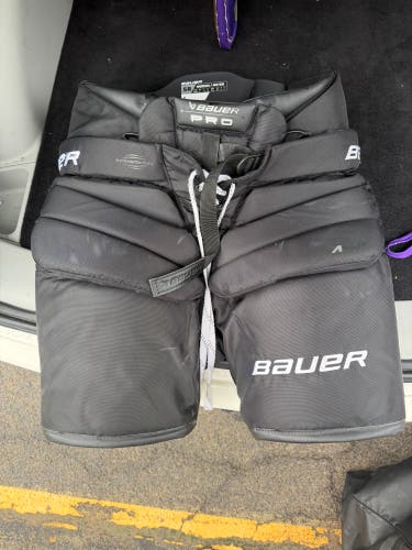 Senior Medium Bauer Pro Hockey Goalie Pants (Used)