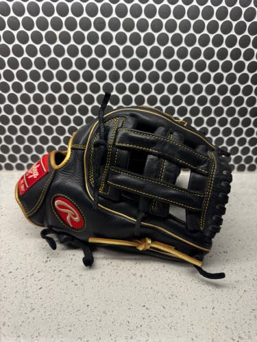 Rawlings R9 RH Baseball Glove 11.75" (Used)