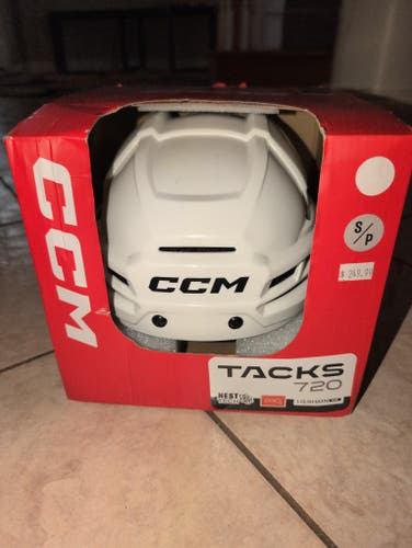 Small CCM Tacks 720 Helmet (New)