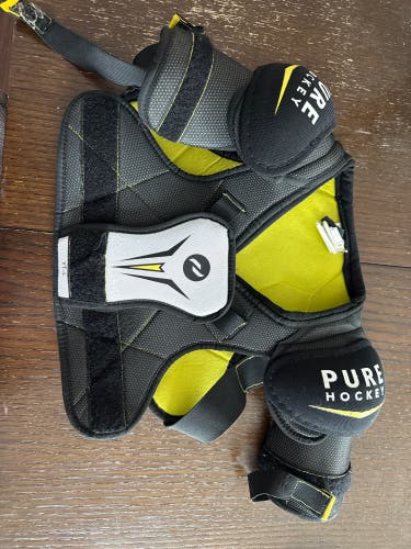 Large Youth Pure Hockey Shoulder Pads (Used)