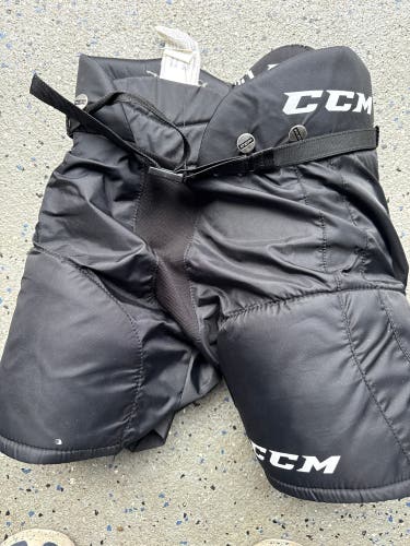 Youth Large CCM LTP Hockey Pants (Used)
