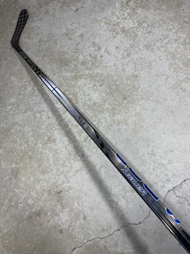 102 Flex P92 Senior Bauer Vapor Hyperlite2 Right Hand Hockey Stick (New) TEAM FINLAND Pro Stock